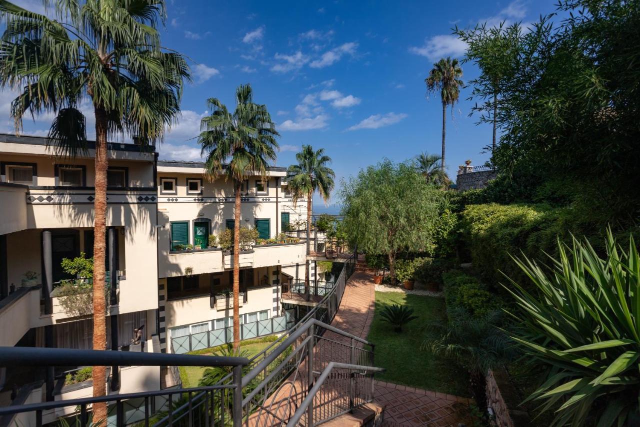 Beautiful Apartment In The Centre Of Taormina Zewnętrze zdjęcie