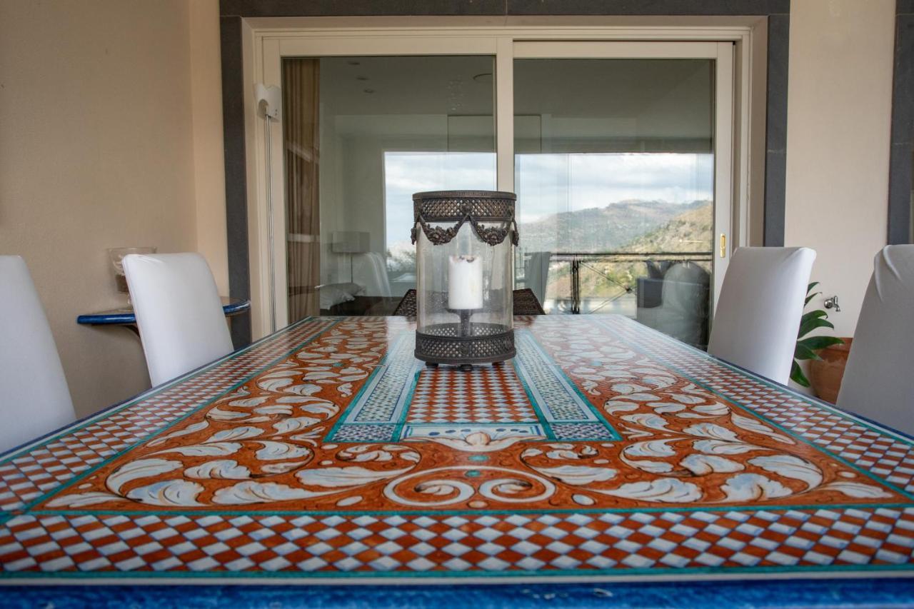 Beautiful Apartment In The Centre Of Taormina Zewnętrze zdjęcie