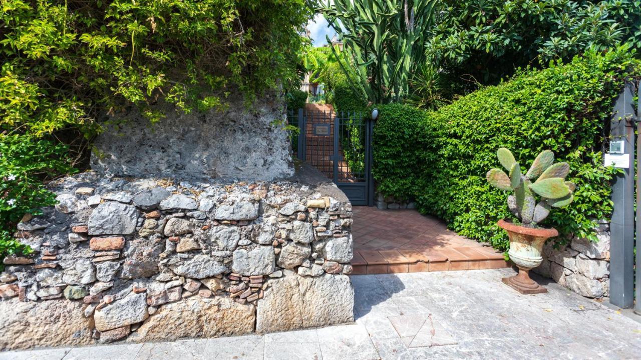 Beautiful Apartment In The Centre Of Taormina Zewnętrze zdjęcie